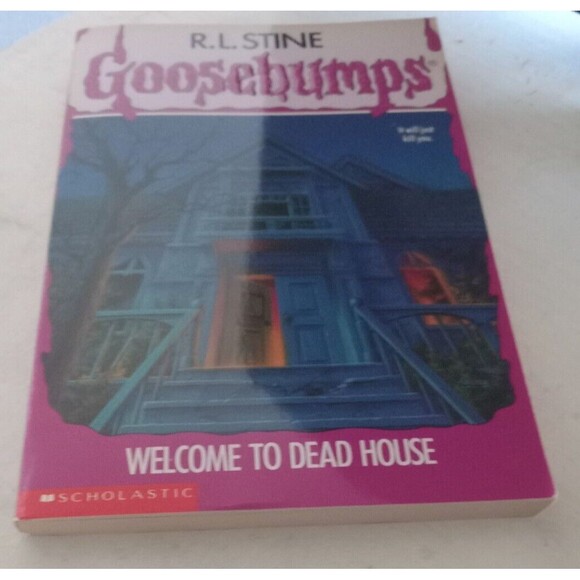 R.L. Stine's Goosebumps Book #1 Welcome To Dead House Preowned - Picture 7 of 11